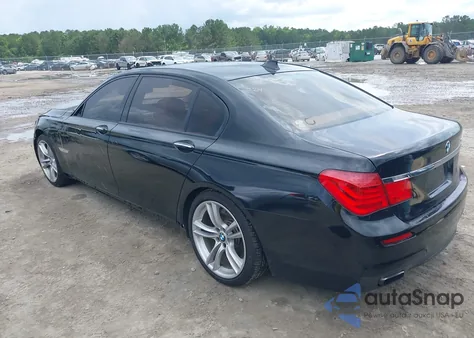 2012 BMW 750Li из США, поврежденный, VIN WBAKB8C57CDX20821